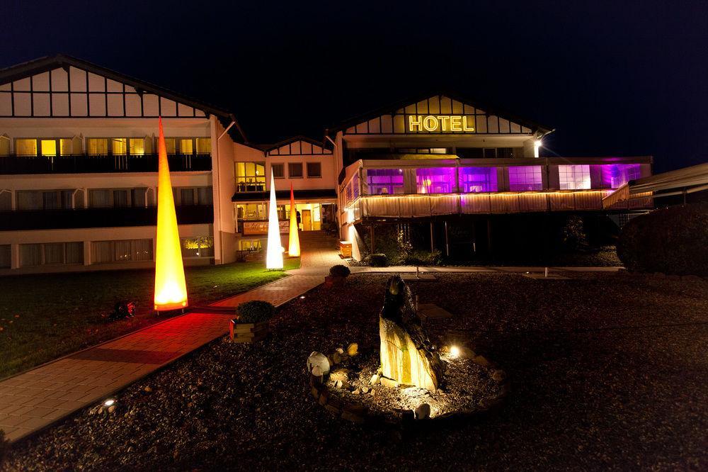 Hotel Restaurant Lüdenbach Overath Exterior foto